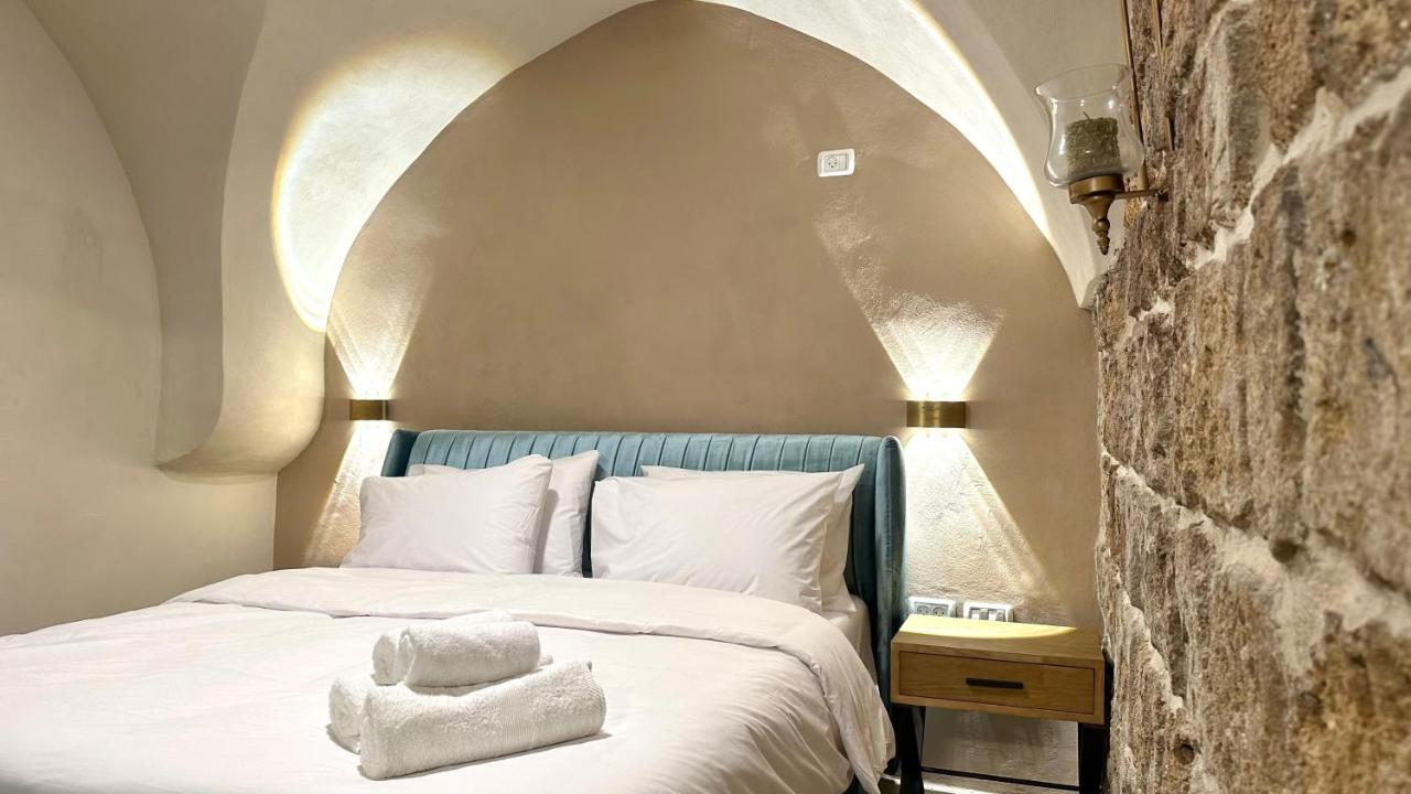 Knight House Akko Apartamento Exterior foto